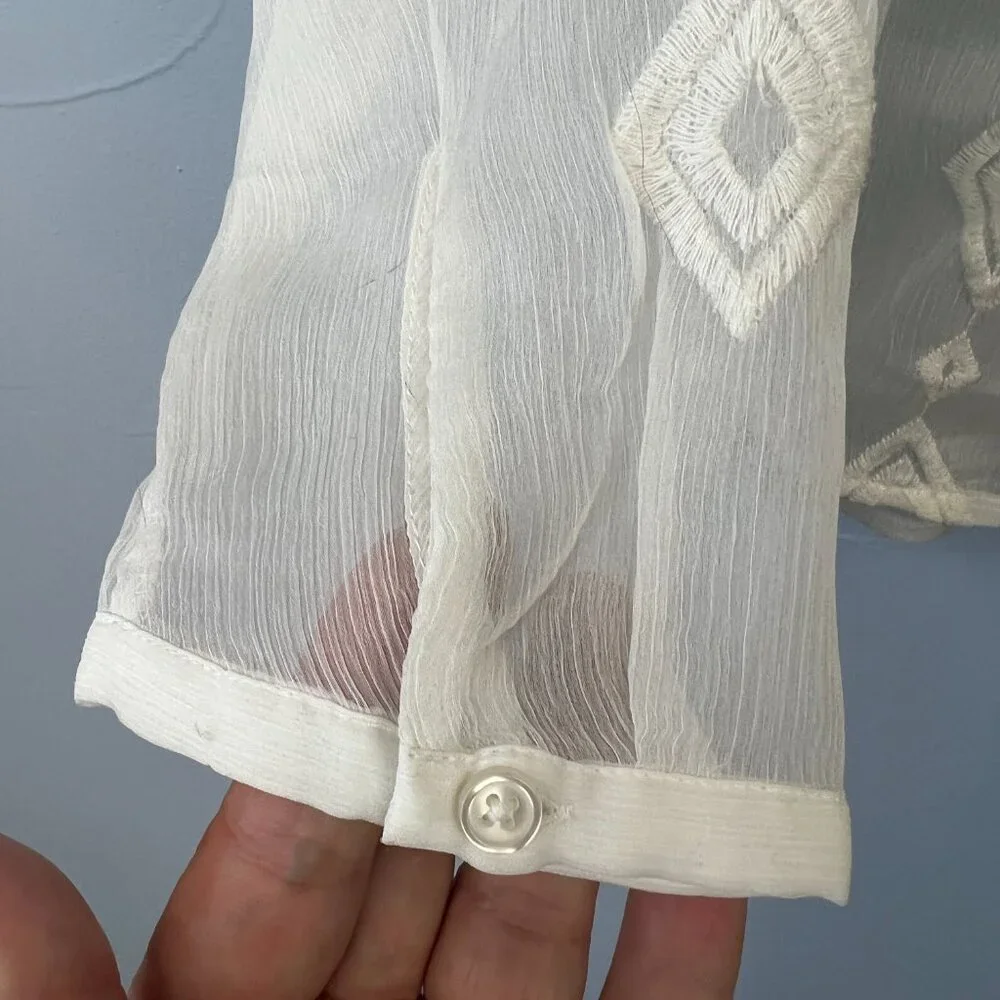 Old Navy Baja Embroidered Tunic Boho Peasant‎ in Whipped Cream Size M Sheer - Picture 6 of 10